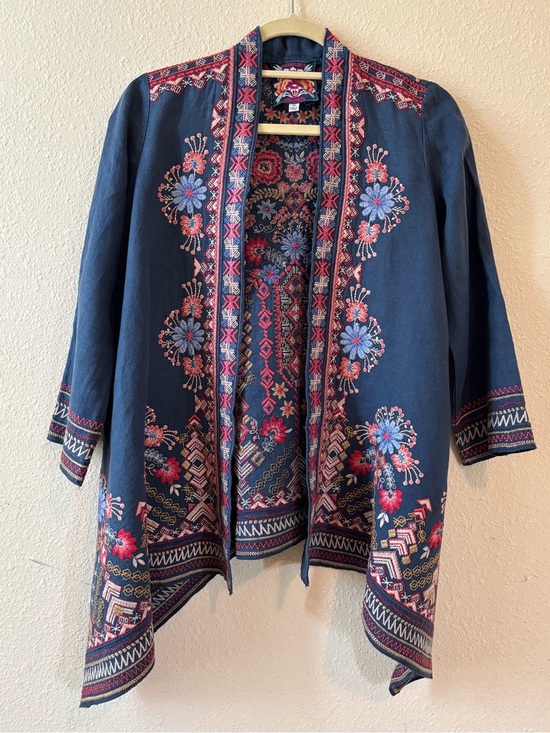 Johnny Was Tops - JOHNNY WAS RARE ITEM Embroidered Linen Kimono, Navy with Pink & Blue Floral